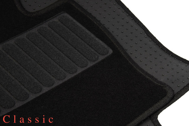Коврики текстильные "Классик" для Toyota Camry (седан / XV70) 2017 - Н.В., черные, 5шт.