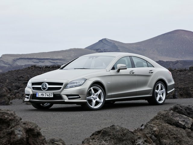 Коврики текстильные "Комфорт" для Mercedes-Benz CLS-Class II (седан / C218) 2010 - 2014, ые, 4шт.